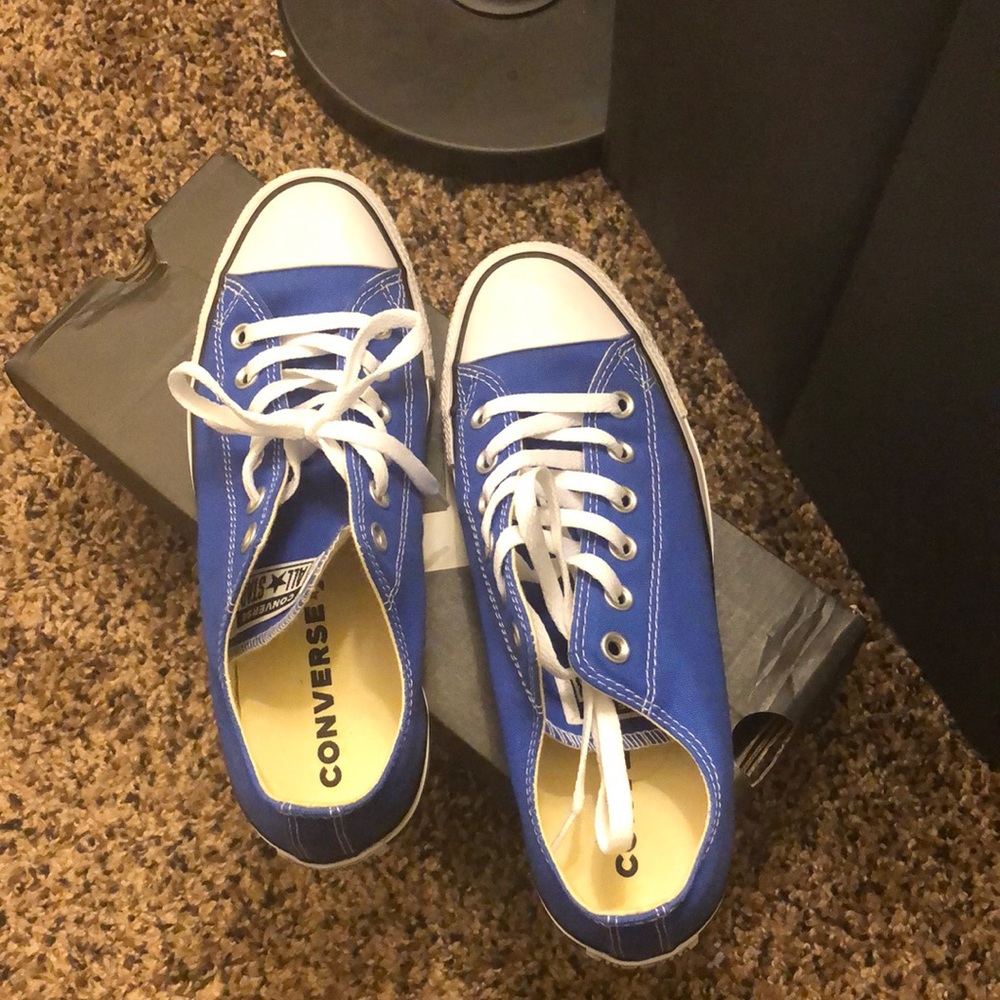 Pre-loved Royal Blue Converse